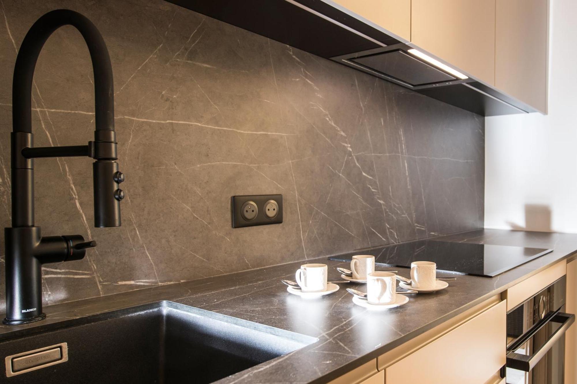 5Mn Monaco - Luxueux Appartement - Bt بوزولي المظهر الخارجي الصورة