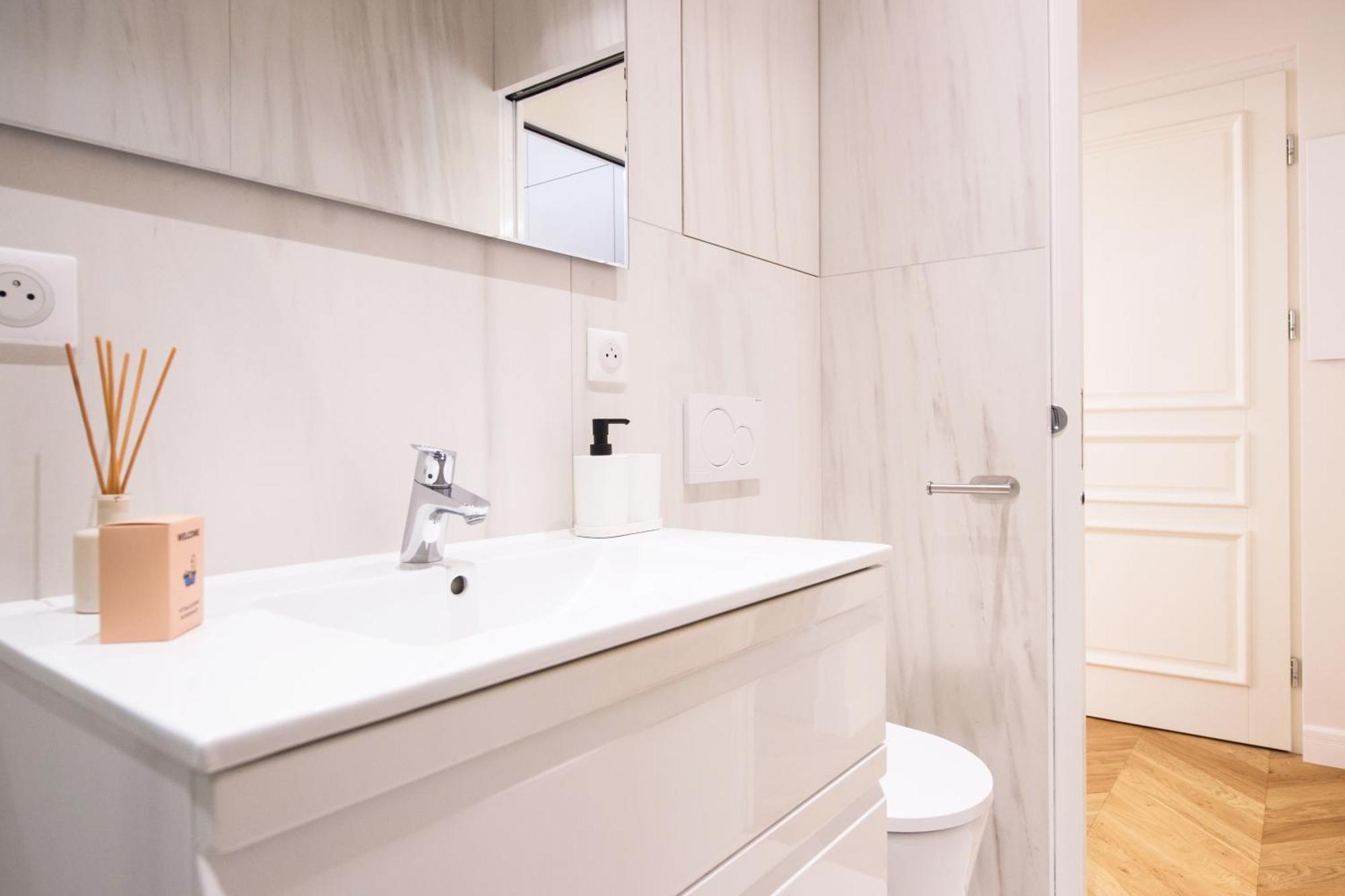 5Mn Monaco - Luxueux Appartement - Bt بوزولي المظهر الخارجي الصورة